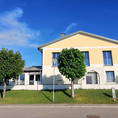 Campingblick-Gaestehaus-Ferienwohnungen Podersdorf am See Exteriér fotografie